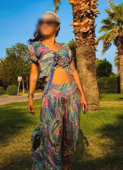 Charlotte, 33