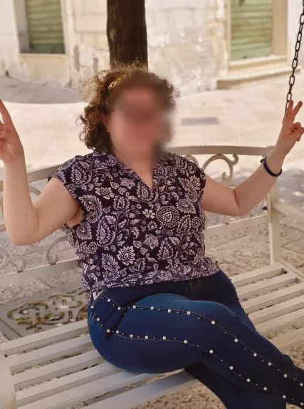 Iris, 27