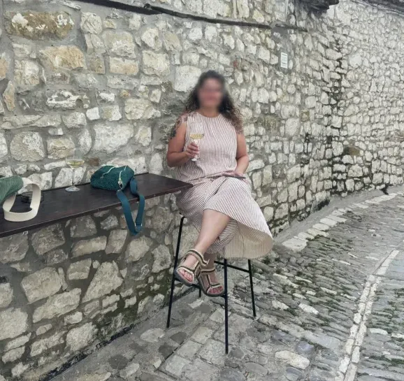 Jessica, 35