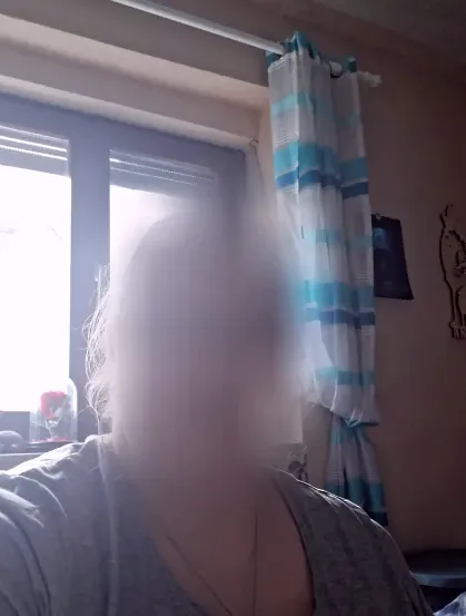 Lovisa, 25