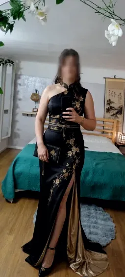 Maja, 18