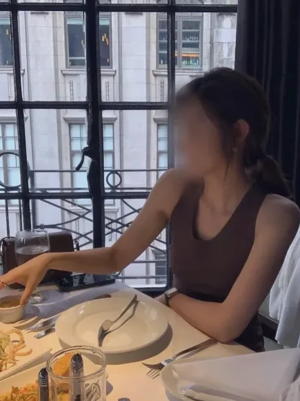 Nellie, 31